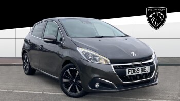 Peugeot 208 1.2 PureTech 82 Tech Edition 5dr [Start Stop] Petrol Hatchback